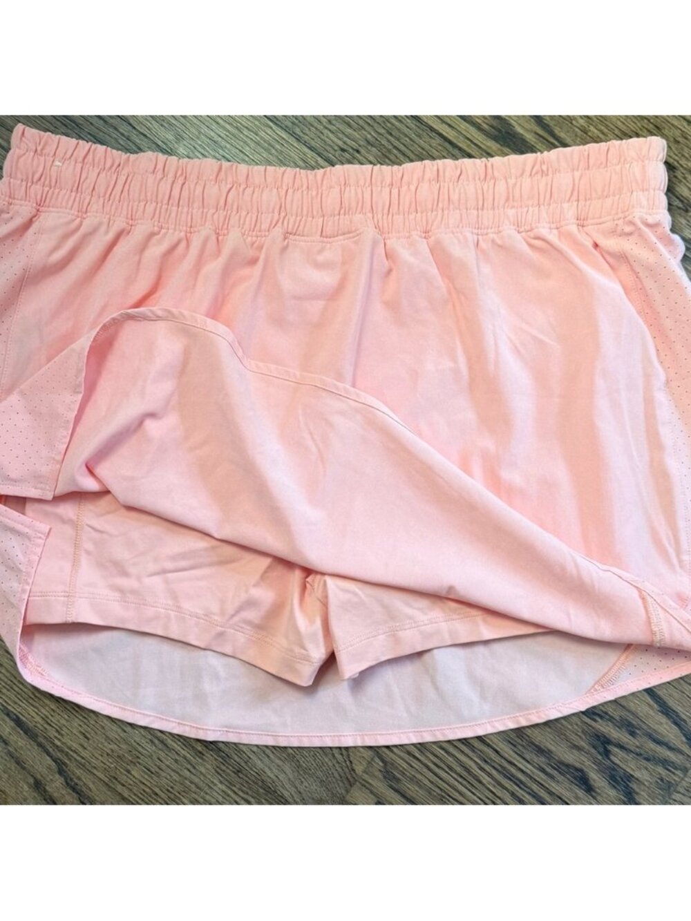 Peach Blush Athletic Skort with Elastic Waistband - Picture 3 of 3